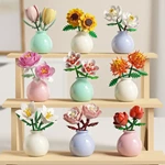 Wholesale Building Block Flower Collection with Vases, Bulk DIY Botanical Bricks for Home Decor & Gifts, OEM Supplier